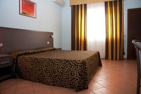 Classic Triple Room,632409291:JPEG