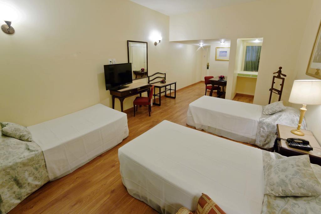 Deluxe Triple Room,1212698479:JPEG