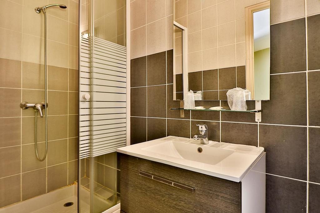 Comfort Double or Twin Room Air-Conditioning