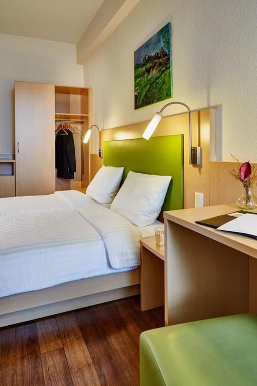 Standard Double Room,273080273:JPEG