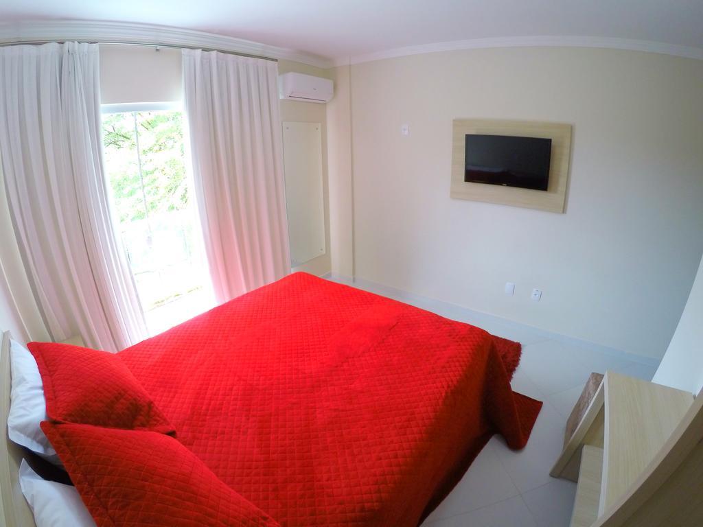 Habitación Doble Deluxe con vistas laterales al mar
