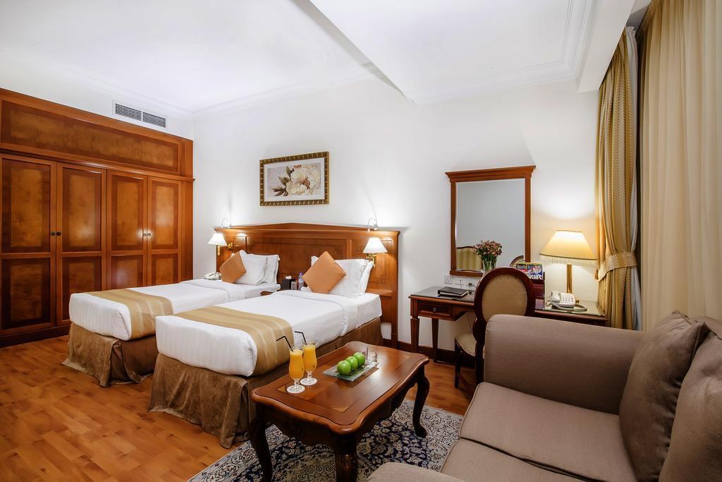 Deluxe Room with 25% off F&B