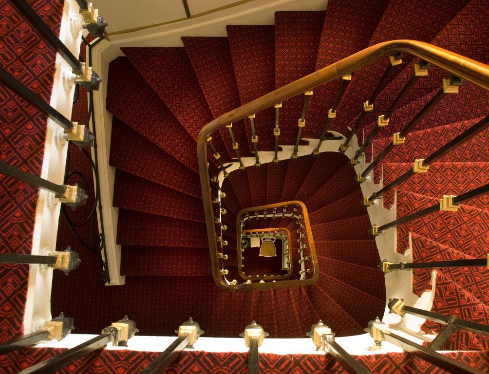 Superior Doppel- oder Zweibettzimmer, Zugang nur über eine Treppe