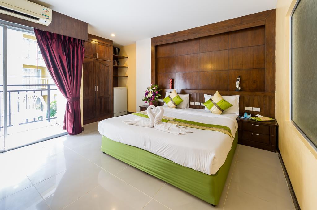 Standaard Kamer met Kingsize Bed en Balkon