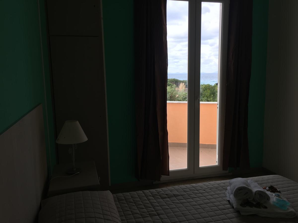 Camera Matrimoniale/Doppia con Letti Singoli con Vista Mare