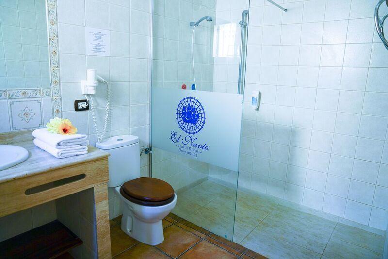 Budget Twin Room,699726376:JPEG