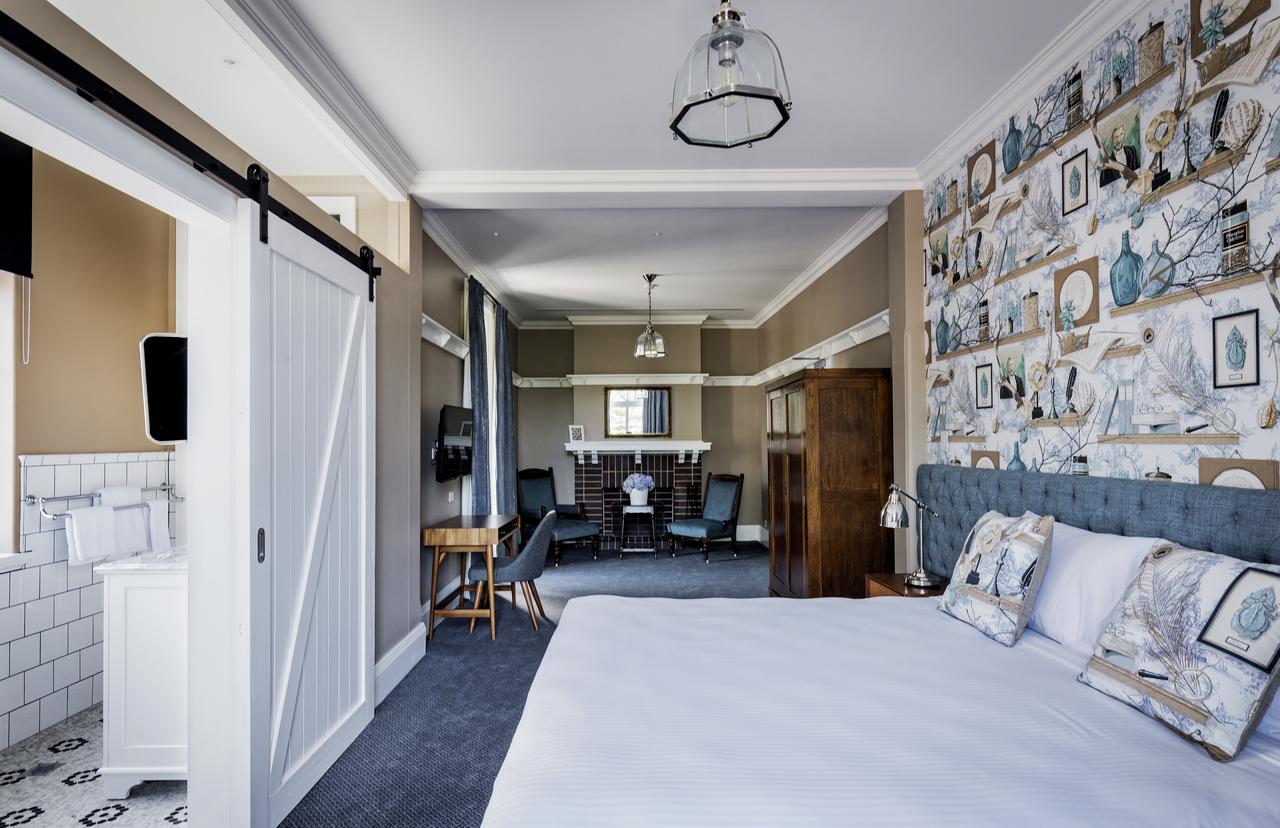 King Suite