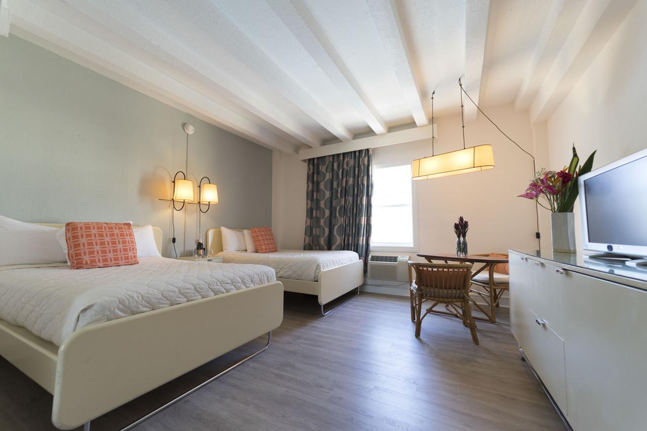 Suite 1 Lit King-Size et 2 Lits Doubles - Vue sur Océan