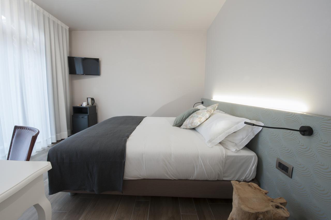 Doppel-/Zweibettzimmer mit eigenem Bad