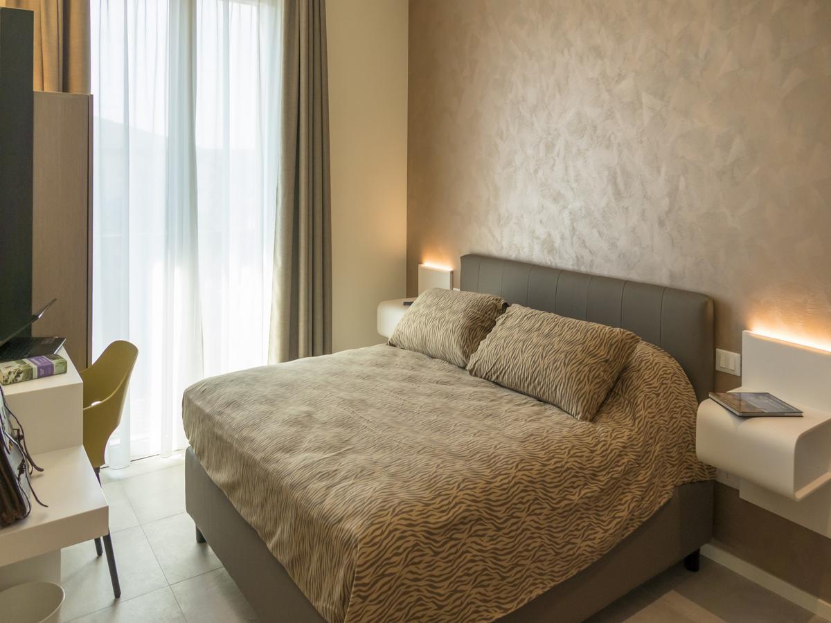 Superior Double Room with Balcony