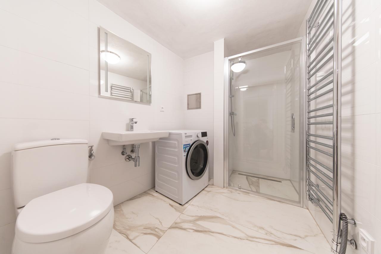 Loft, 1 Bedroom,641926878:JPEG