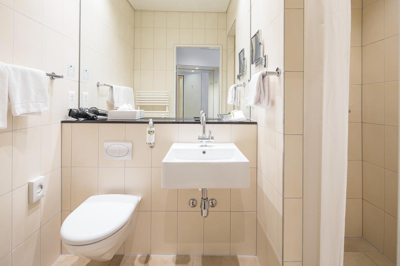 Economy Single Room