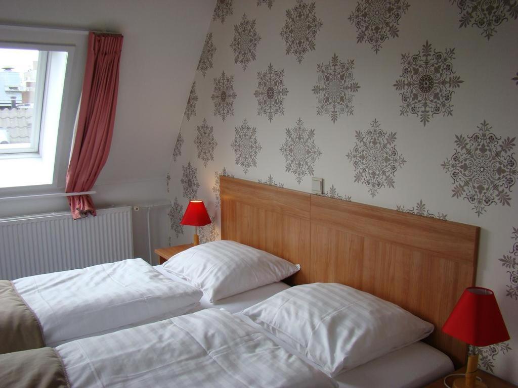 Quarto Standard com Cama de Casal ou 2 de Solteiro