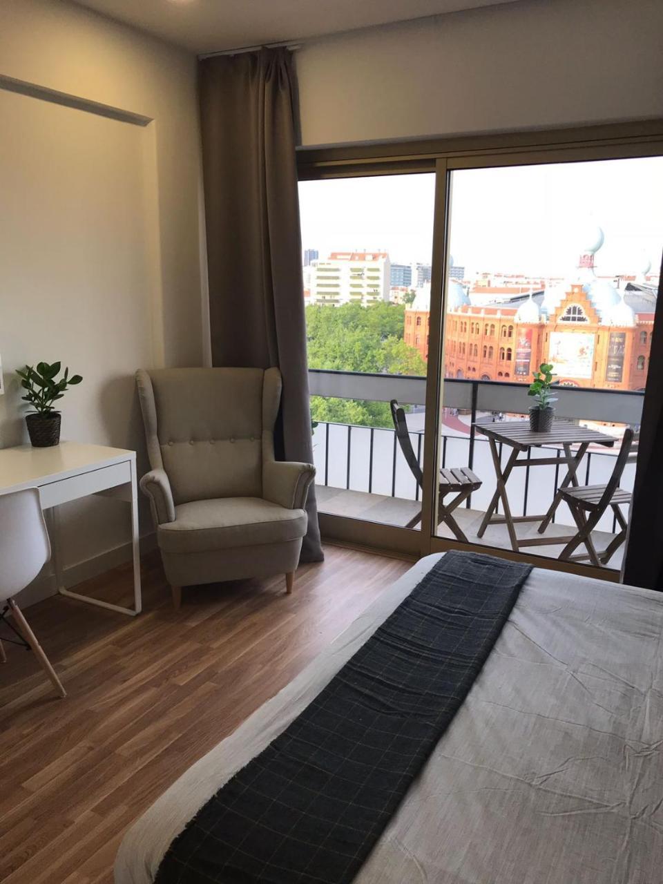 Studio Balcony,696919485:JPEG