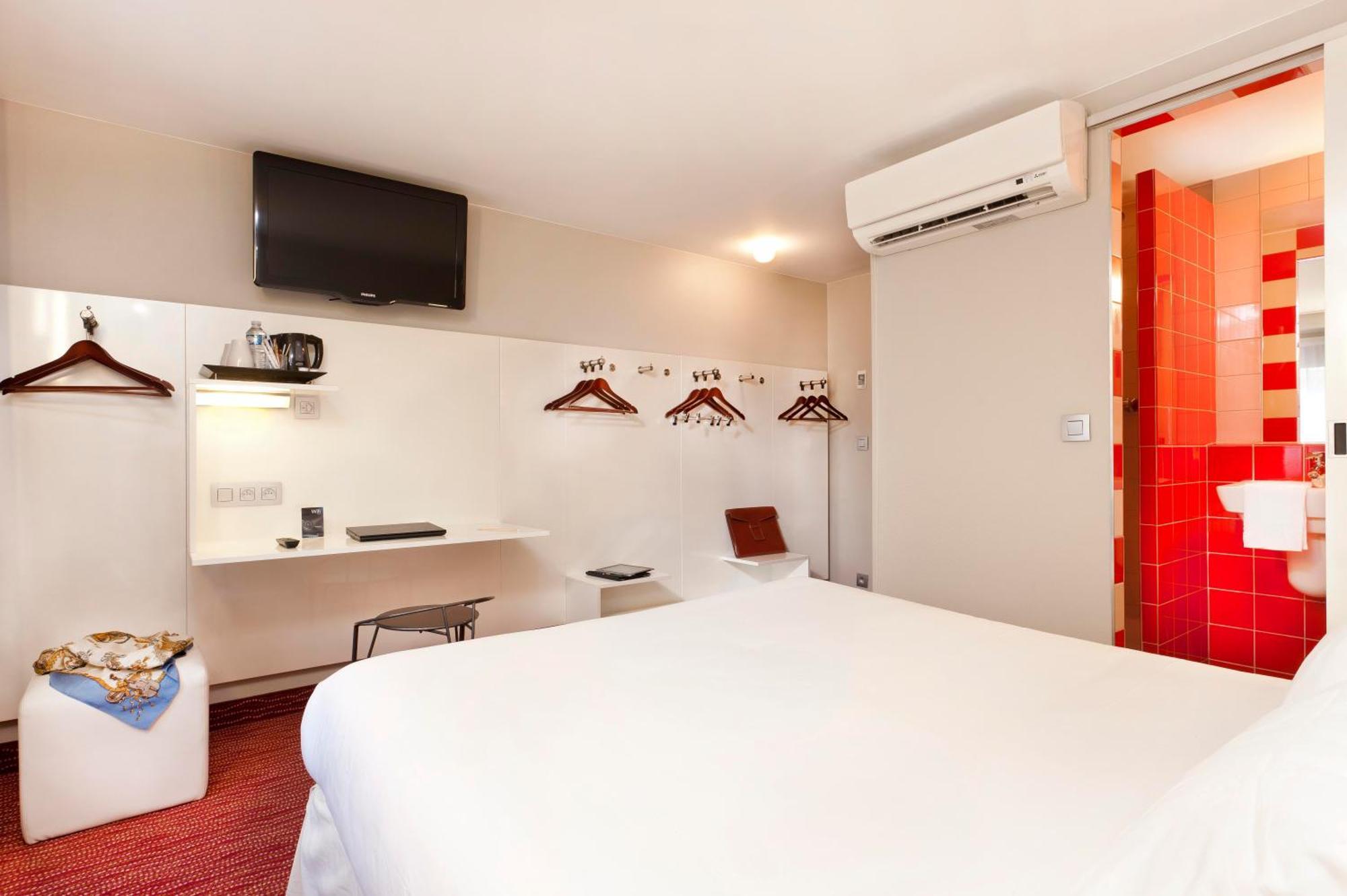 Club Double Room,1273968616:JPEG