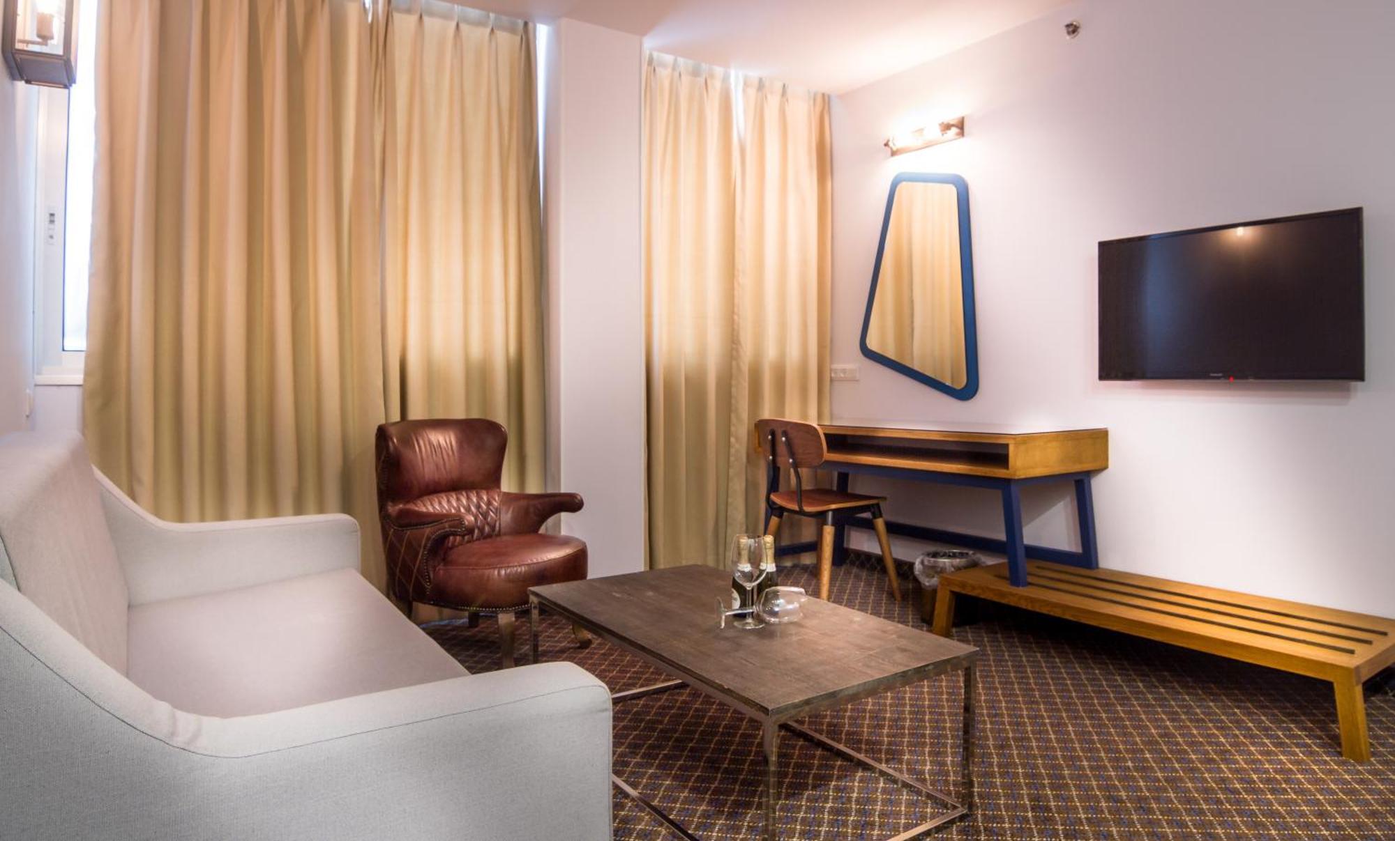 Junior Suite