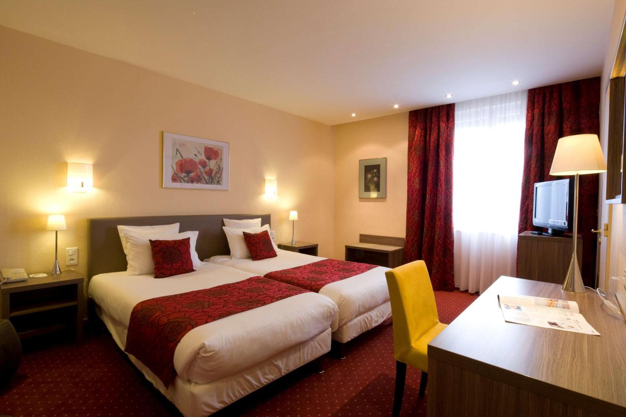 Superior Twin Room,1705765321:JPEG