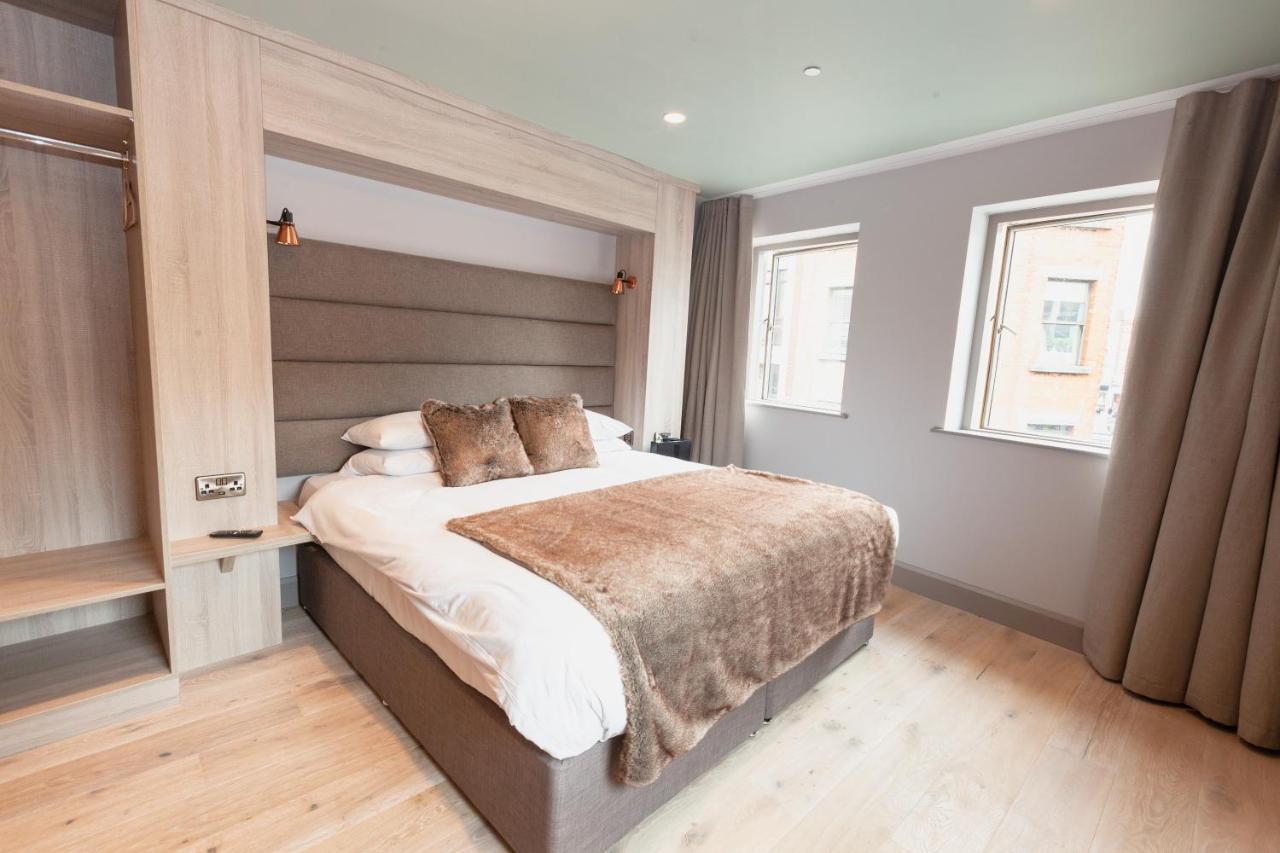 King Room,736039171:JPEG