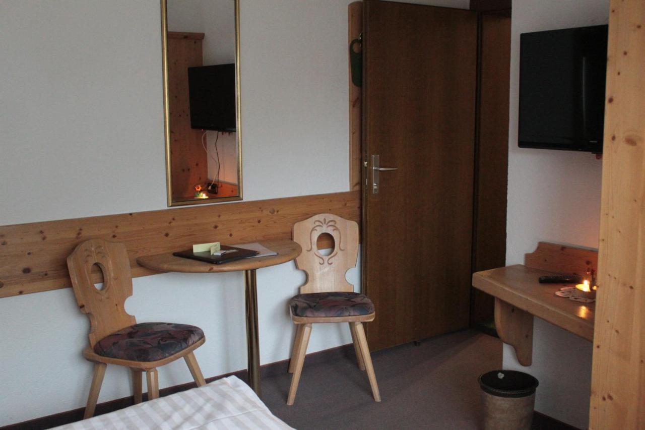 Kleines Doppelzimmer ohne Balkon
