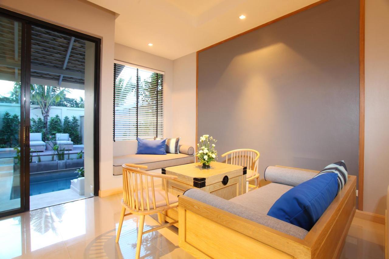 Pool Suite