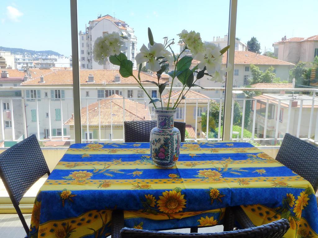 Quarto Duplo com Vista do Mar