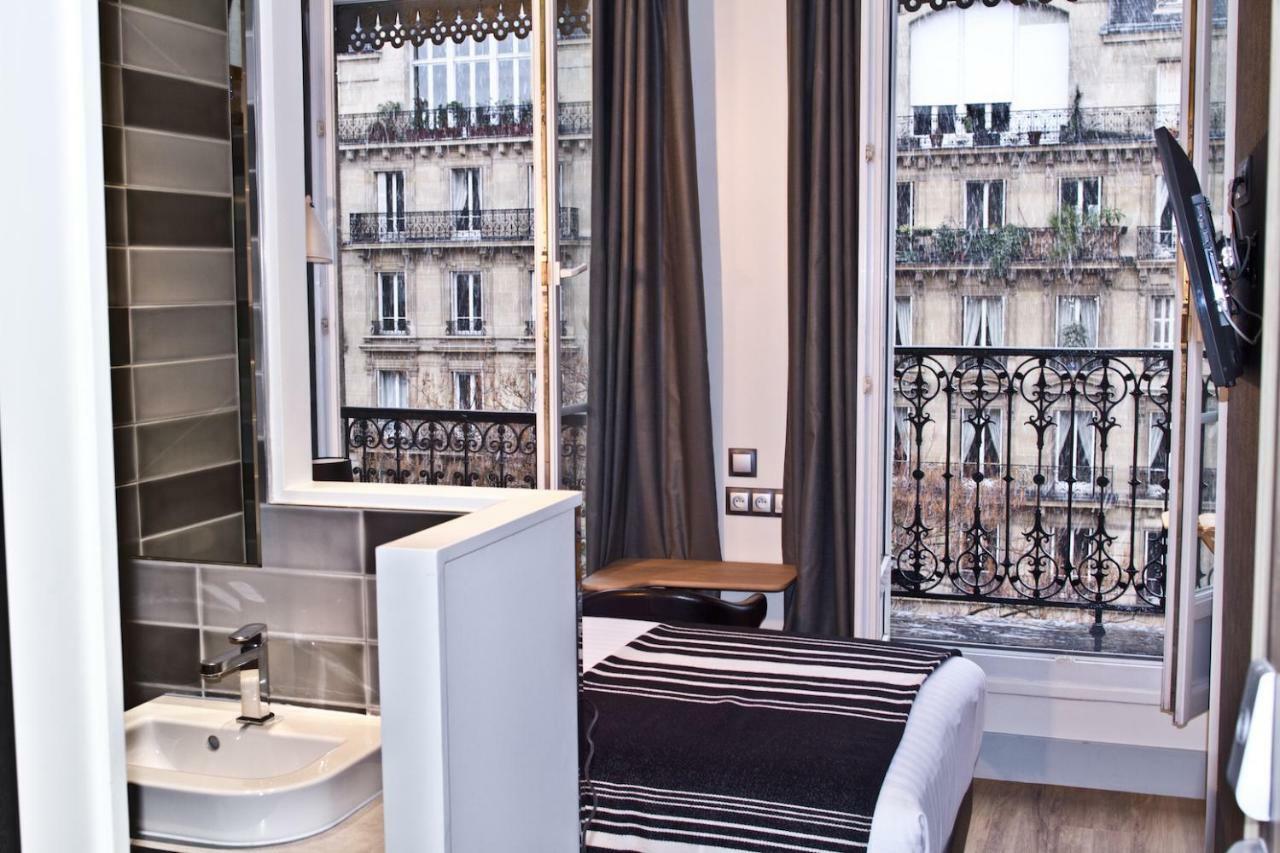 Small Single Room Shower