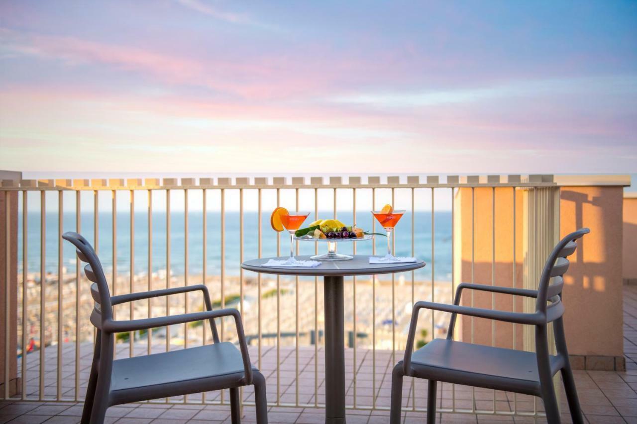 Double or Twin Room Terrace,812867757:JPEG