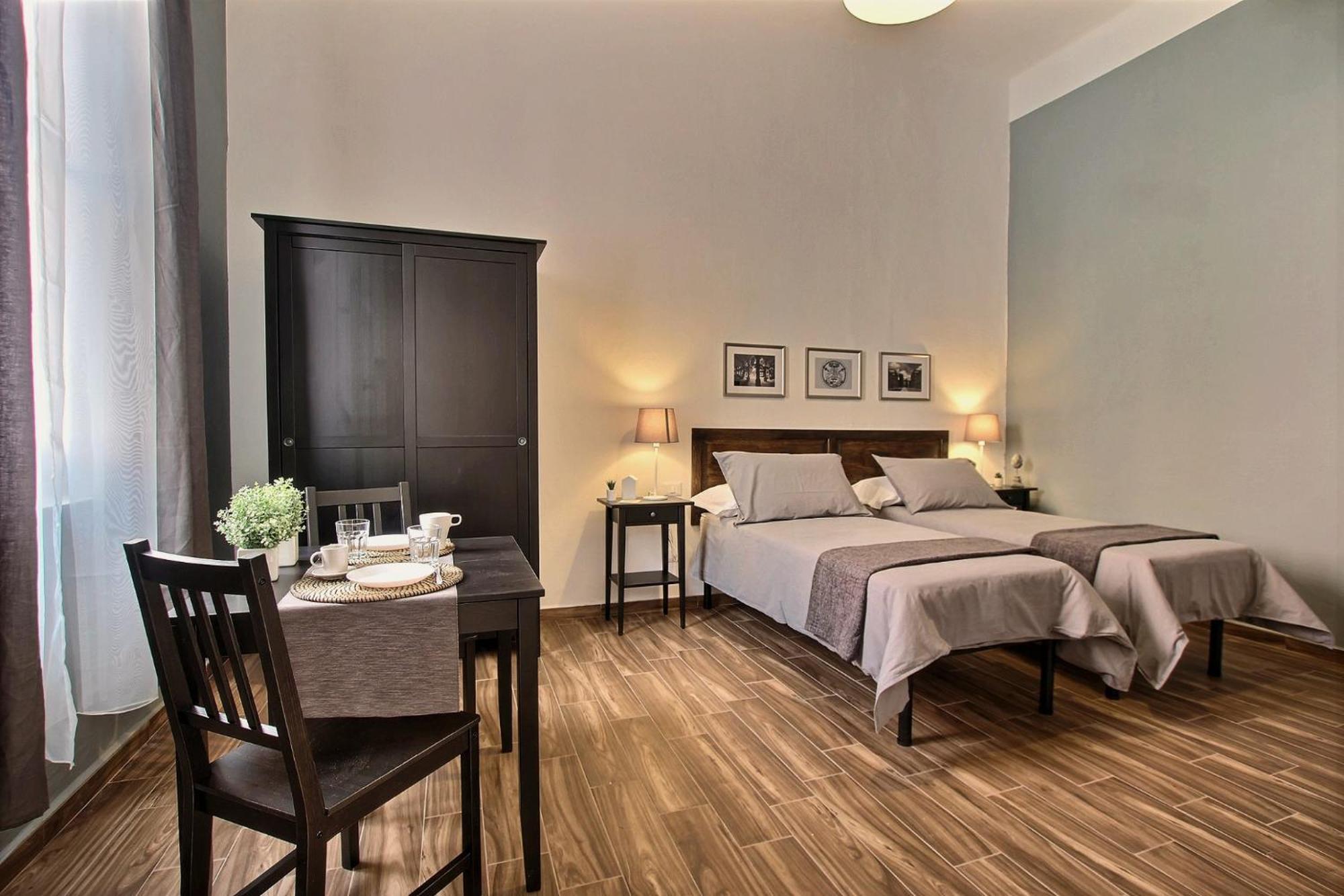 Studio Apartment
