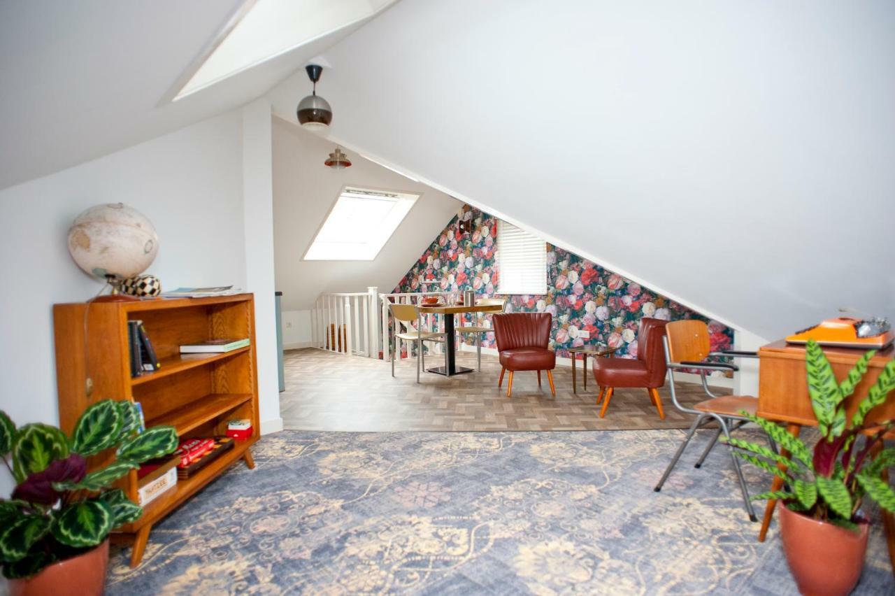 Double Room Private Bathroom
