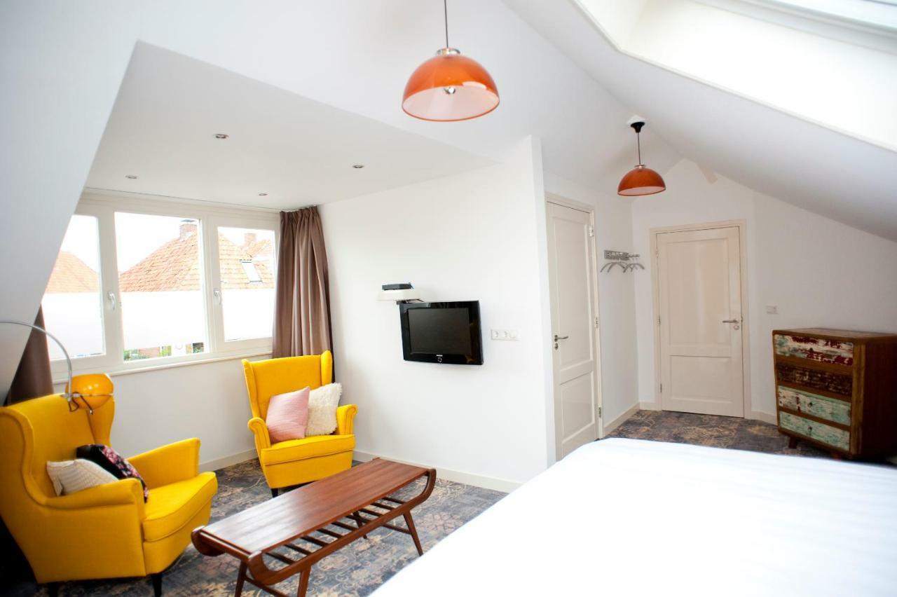 Double Room Private Bathroom