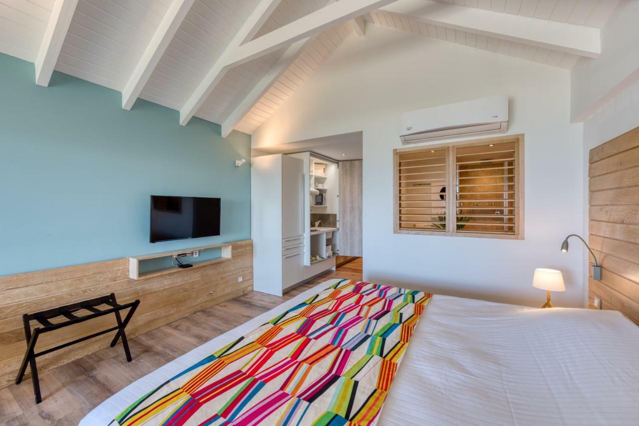 Deluxe Suite with Sea View,893973952:JPEG