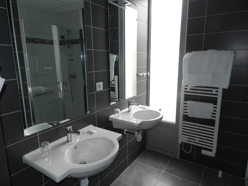 Large Twin Room