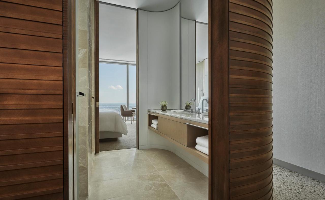 Grand Cityscape Room Double