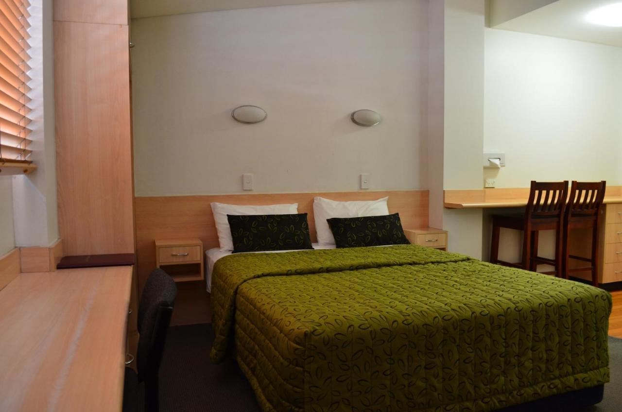 Kamer met Queensize Bed - Geschikt voor Gasten met een Lichamelijke Beperking