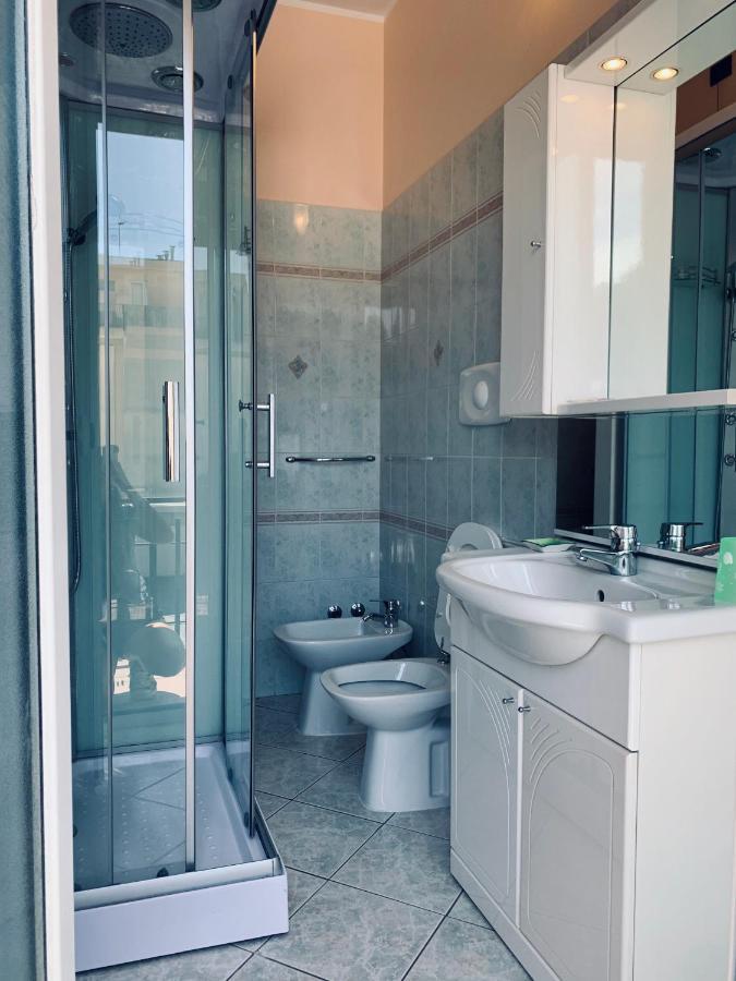 Deluxe Triple Room,996556792:JPEG