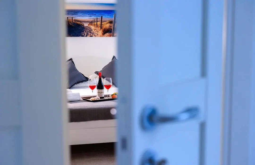 Miramare Rooms B&B-1