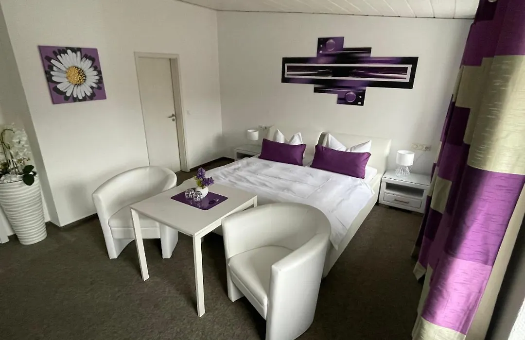 Hotel Schwanenburg-1