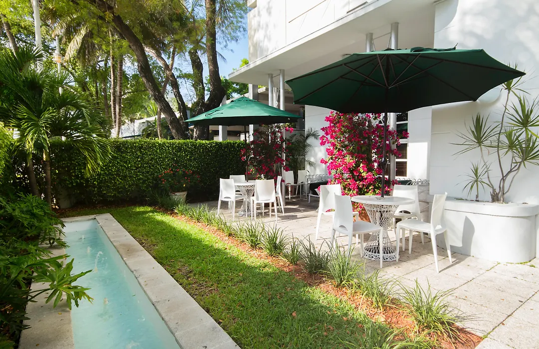 Greenview Hotel By Lowkl-1