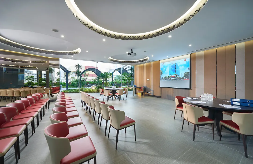 Hotel Boss-1