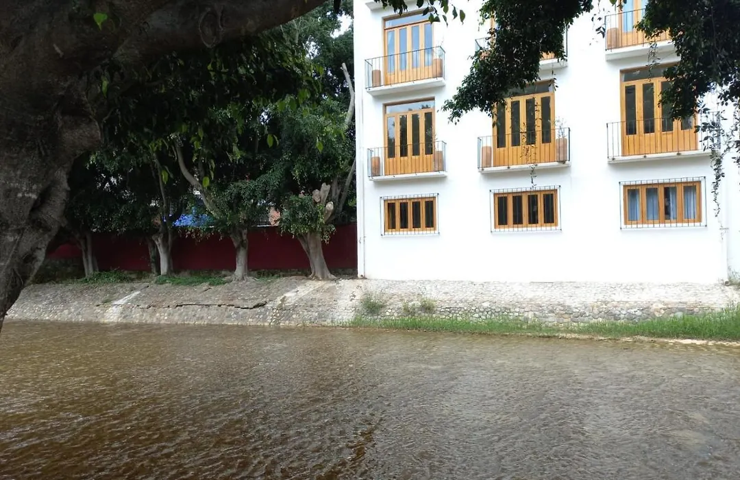 Santa Cecilia Hotel-1