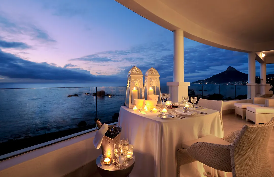 Twelve Apostles Hotel&Spa-1