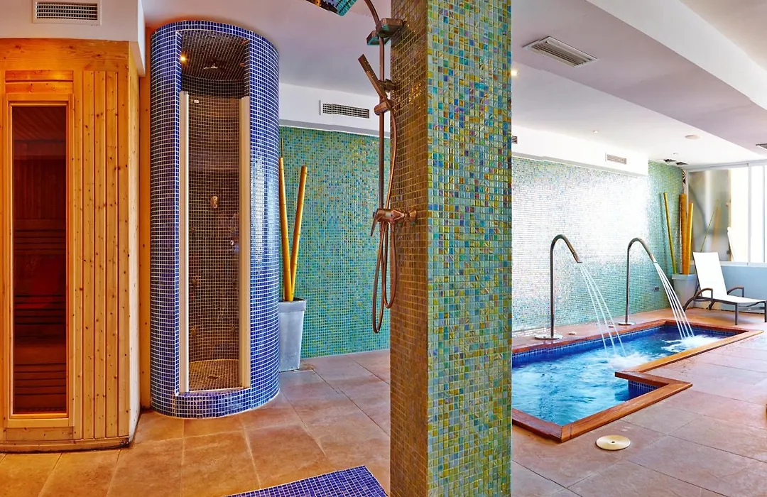 Flamboyan Caribe Hotel & Spa-1