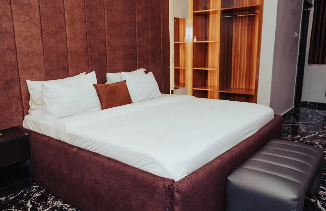 Ovic Hotel-1
