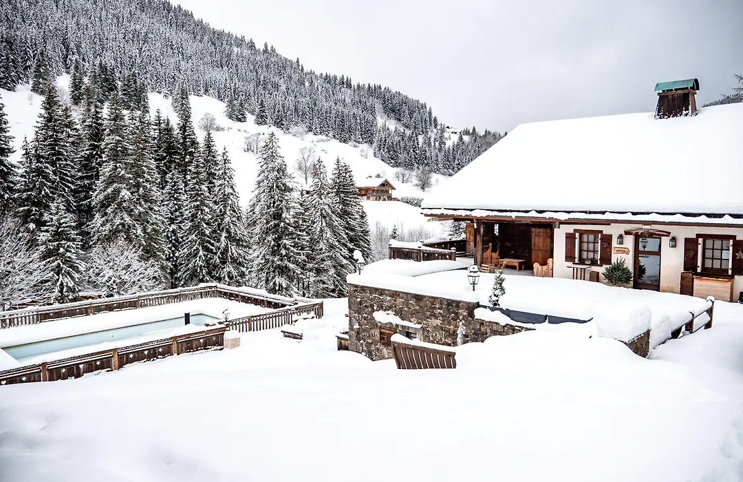 Les Chalets De La Serraz-1