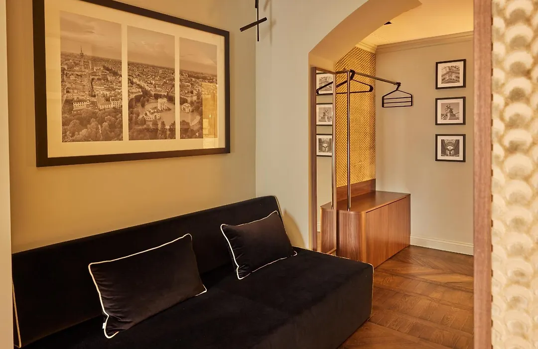 Living Suites-1