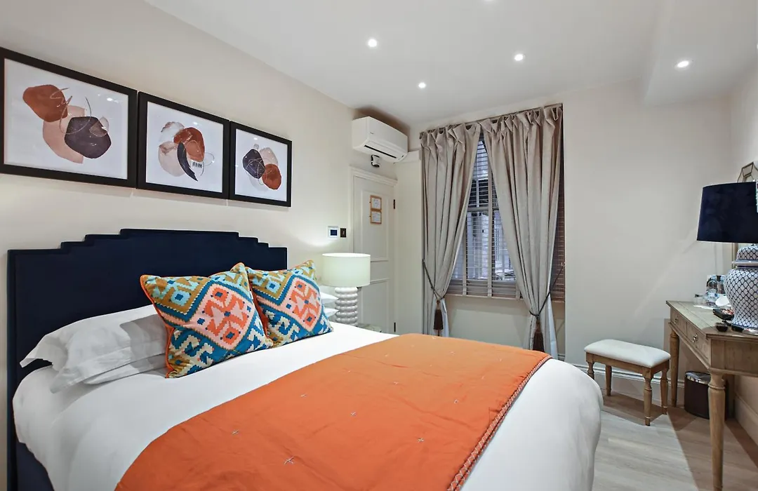 Twenty Nevern Square Hotel-1