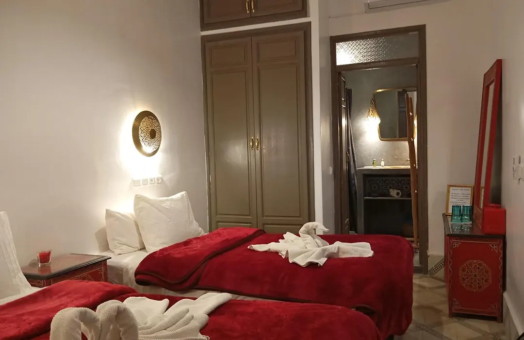 Riad Papadou-1