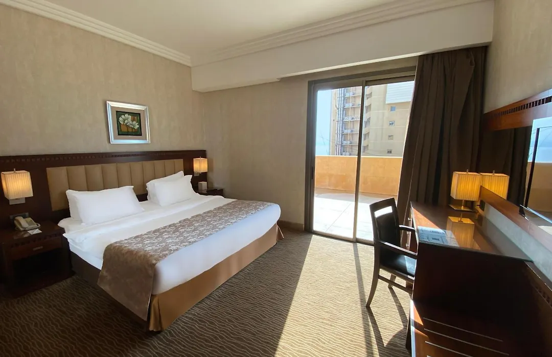 Lancaster Suites Raouche-1