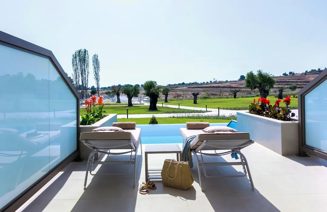 Ammoa Luxury Hotel & Spa Resort-1