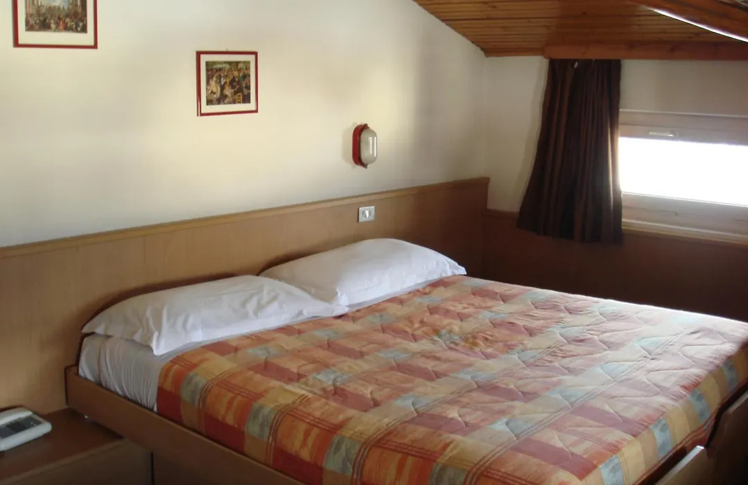 Hotel Capitani-1